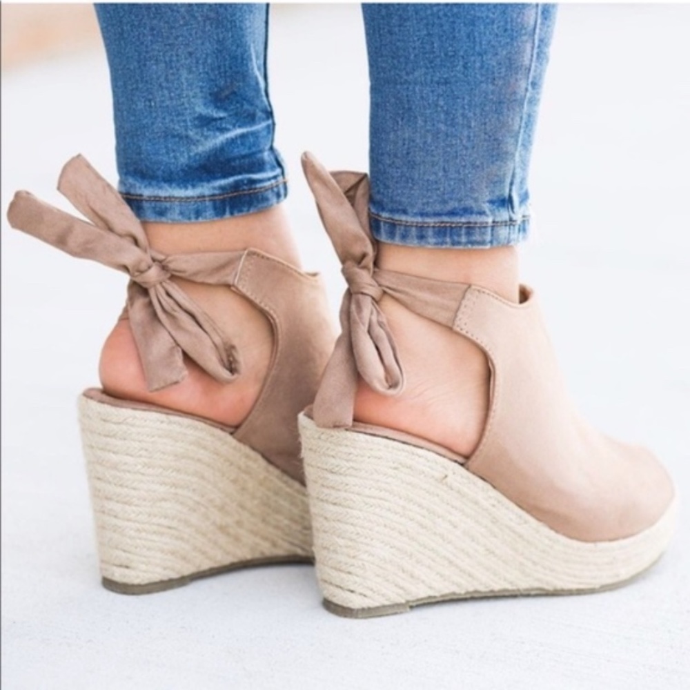 FINAL - SUMMER Peep Toe Wedge - TAUPE - Picture 2 of 3